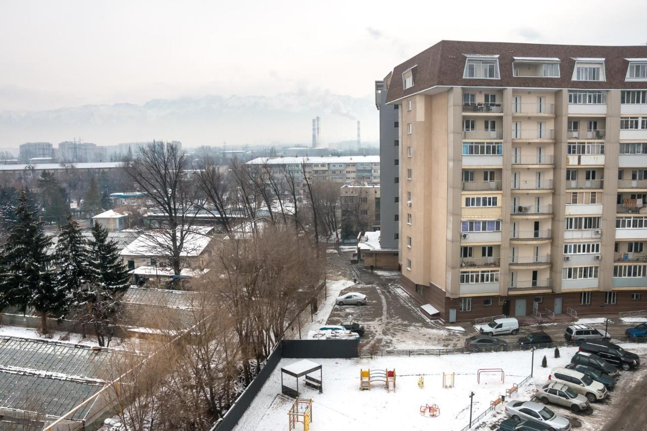 Apartments Akniet 233 - Asia Park Almaty Ngoại thất bức ảnh